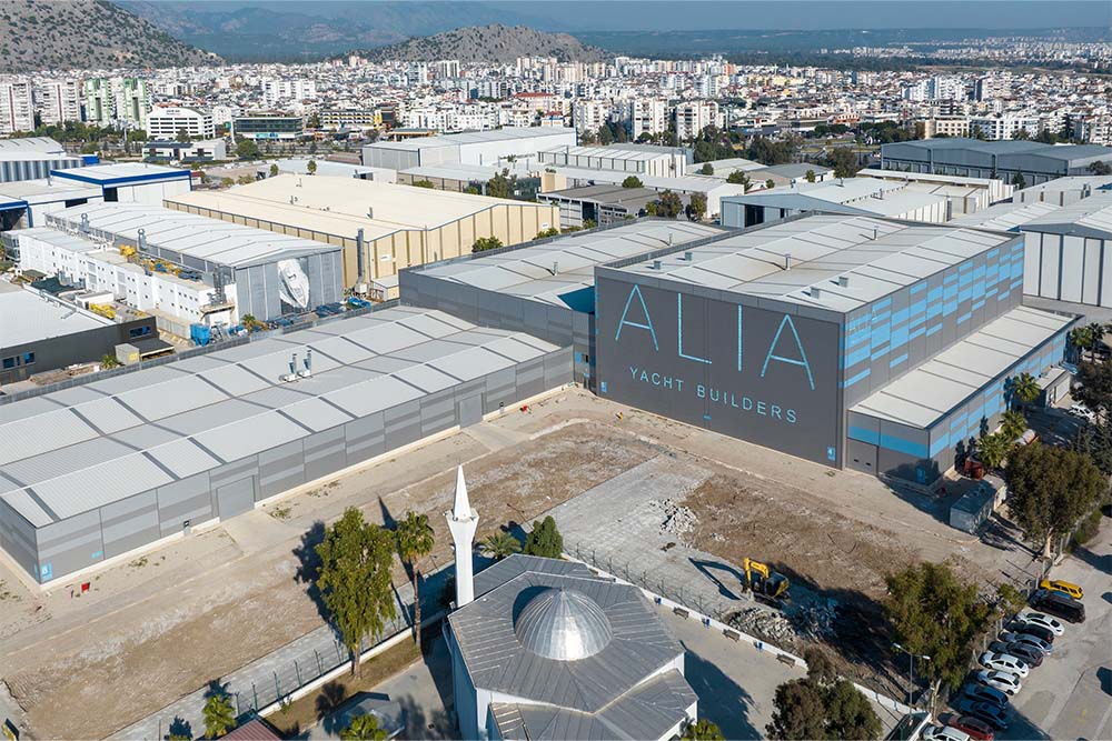 ALIA Yachtsはアンタルヤの自由貿易地域に拠点を持っています