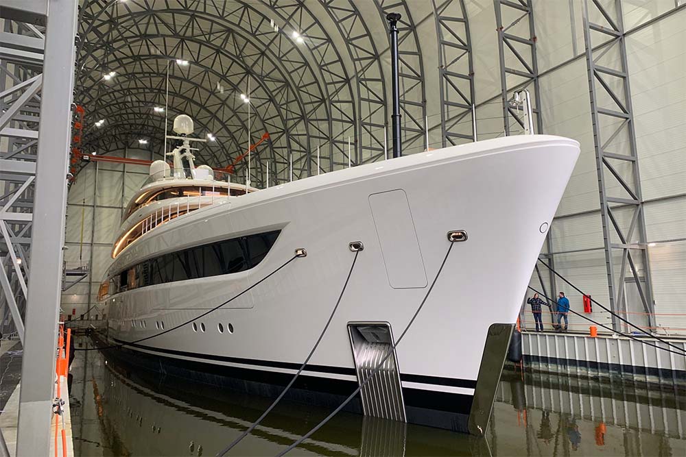 より良いヨットを造りましょう。BurgessのNew Build Salesを選んで下さい