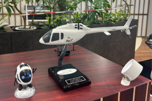 airX ヘリコプター模型